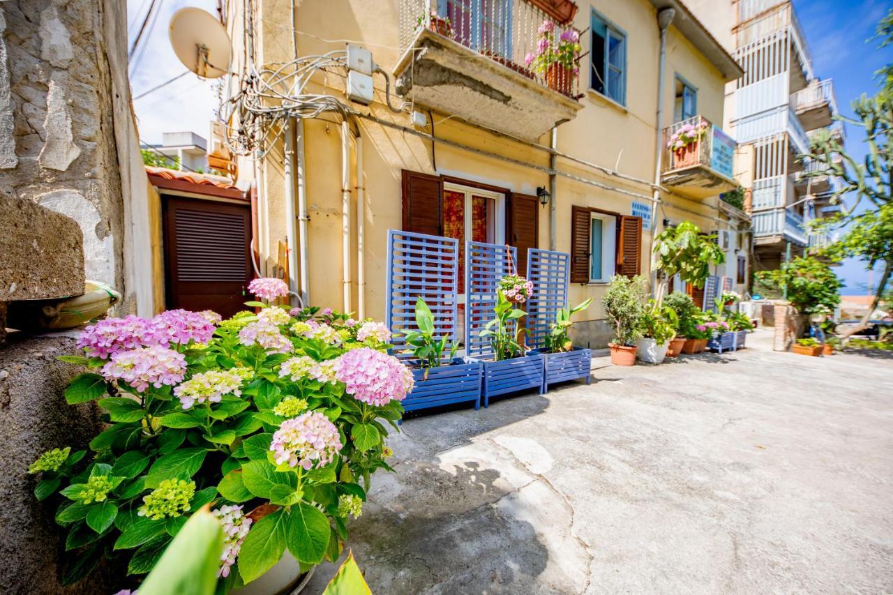 HORTENSIA HOUSE CEFALÙ (Italie) - de € 42 | HOTELMIX